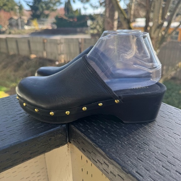 Lands End Canvas 1963 Women’s Black‎ Faux Leather Slip On Loafers Size 8 - Picture 4 of 9